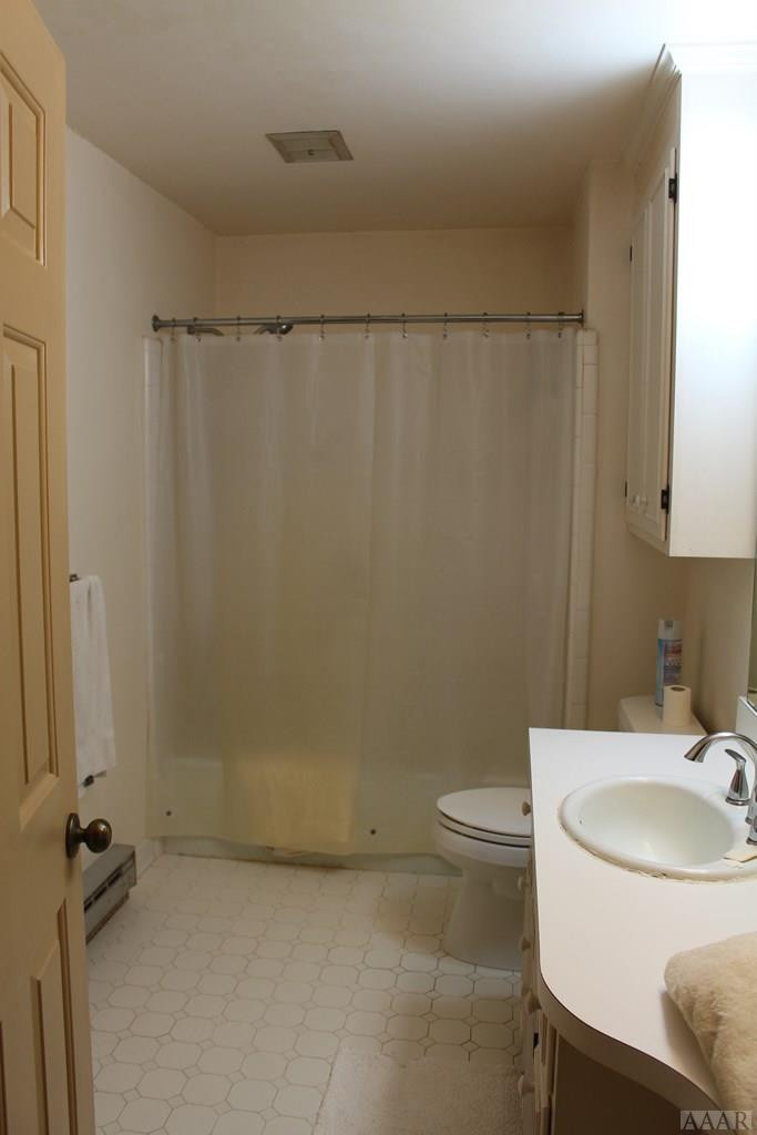 186 Willis Hare Road Pendleton, NC 27862 - Photo 35 of 37 Master bath