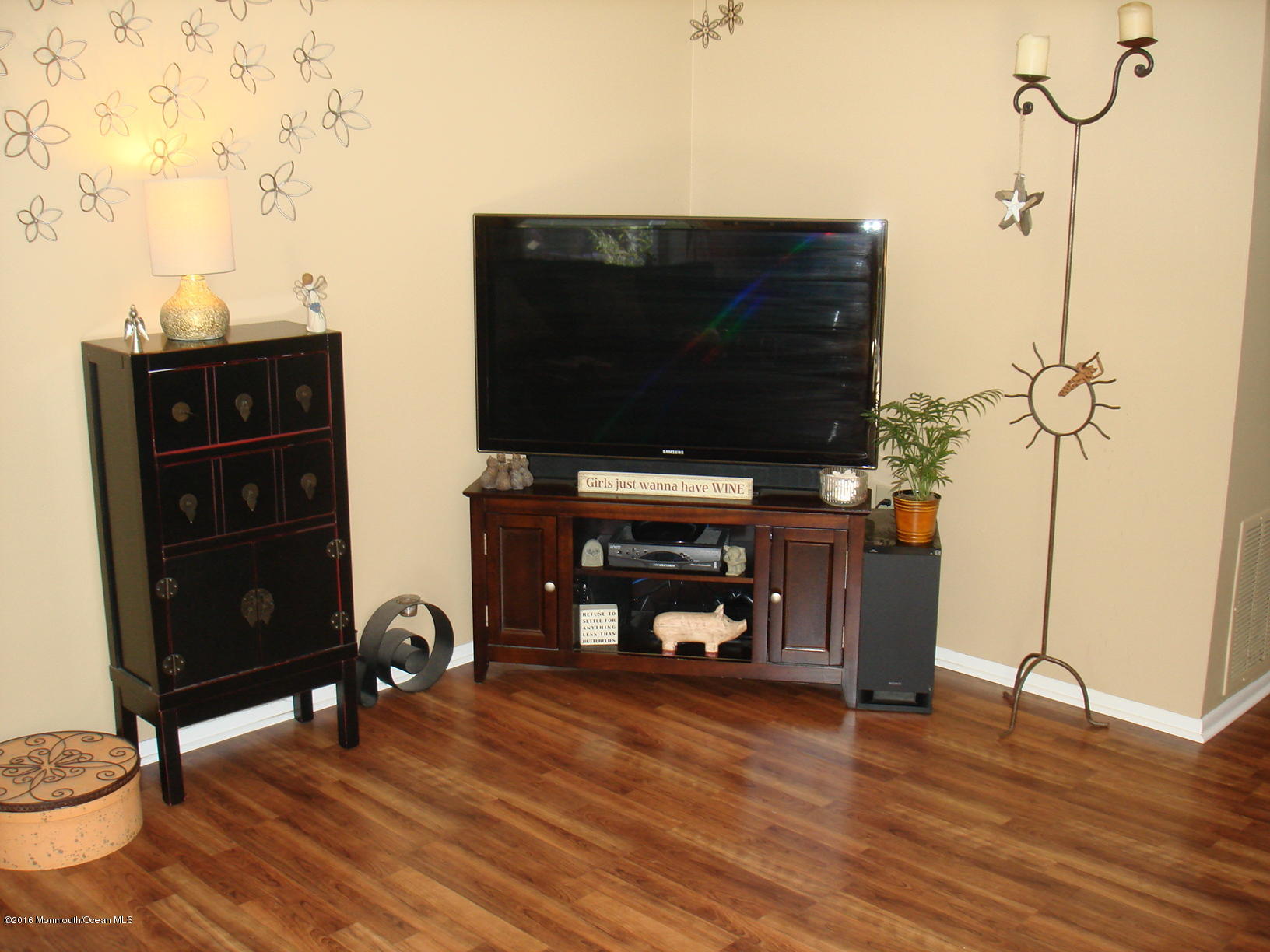 1 Woodpecker Road, Unit 1000 Howell, NJ 07731 - Photo 6 of 24 DSC05825