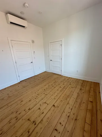 $1,700 | 4 Elliot Street, Unit 11, Brattleboro, VT 05301