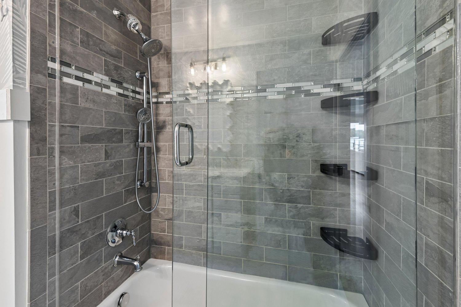 241 Edgewater Drive Edgewater, MD 21037 - Photo 34 of 51 Bathroom 2