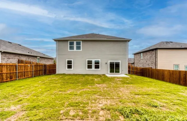 $2,280 | 720 Holly Street, Anna, TX 75409