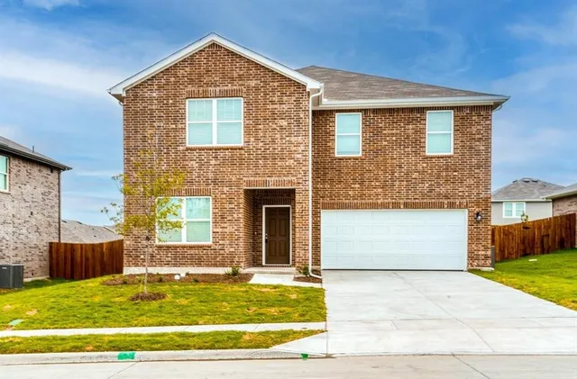 $2,280 | 720 Holly Street, Anna, TX 75409