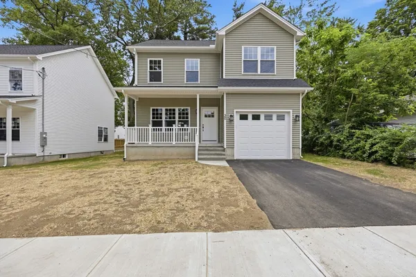 $464,999 | 30 Goldenrod Street, Springfield, MA 01109