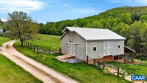 $1,650,000 | 10808 Patrick Henry Highway, Roseland, VA 22967