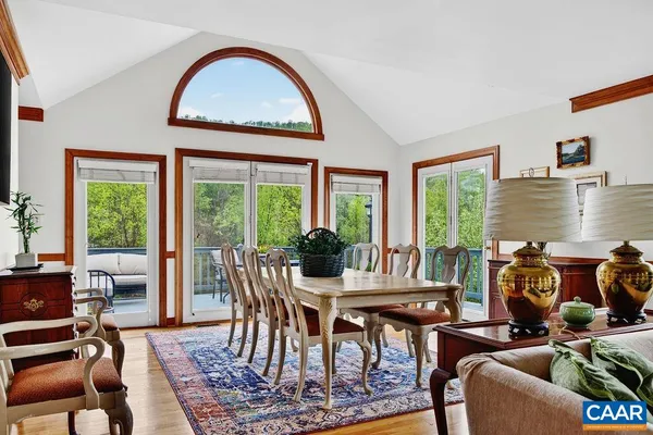 $1,650,000 | 10808 Patrick Henry Highway, Roseland, VA 22967