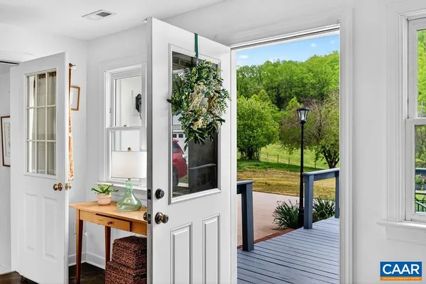 $1,650,000 | 10808 Patrick Henry Highway, Roseland, VA 22967