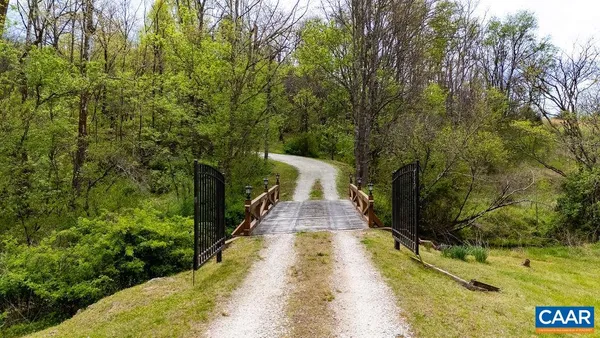 $1,650,000 | 10808 Patrick Henry Highway, Roseland, VA 22967