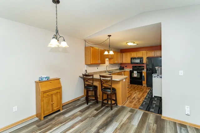 $279,900 | 4930 32nd Avenue Northwest, Rochester, MN 55901