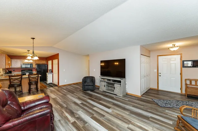 $279,900 | 4930 32nd Avenue Northwest, Rochester, MN 55901