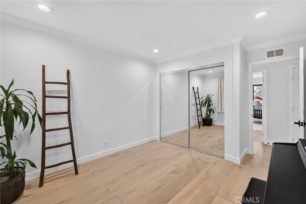 28405 Golden Meadow Drive Rancho Palos Verdes, CA 90275 - Photo 30 of 42 a view of entryway with wooden floor