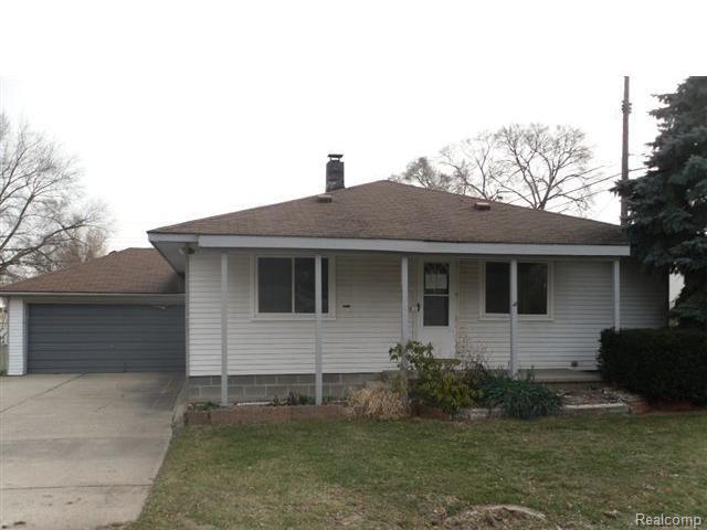 2889 Longview Avenue Rochester, MI 48307 - Photo 1 of 6 FRONT