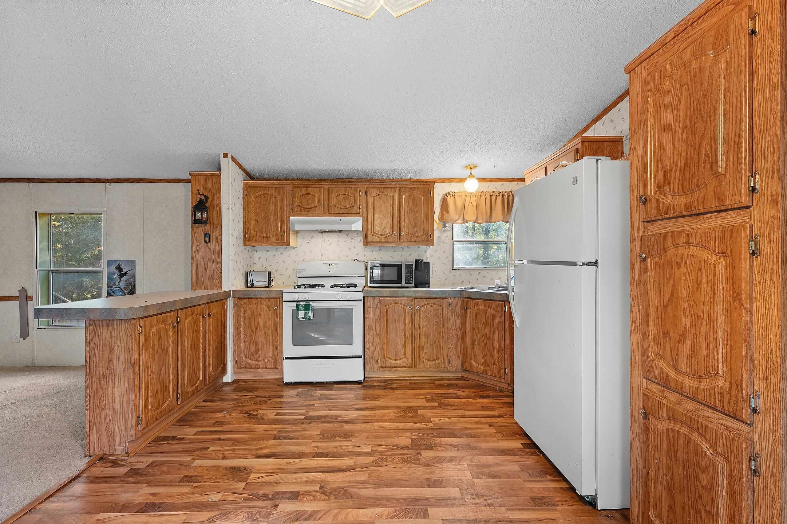 N11335 Evan Hill Road Crivitz, WI 54114 - Photo 8 of 30 Gallery Image 8