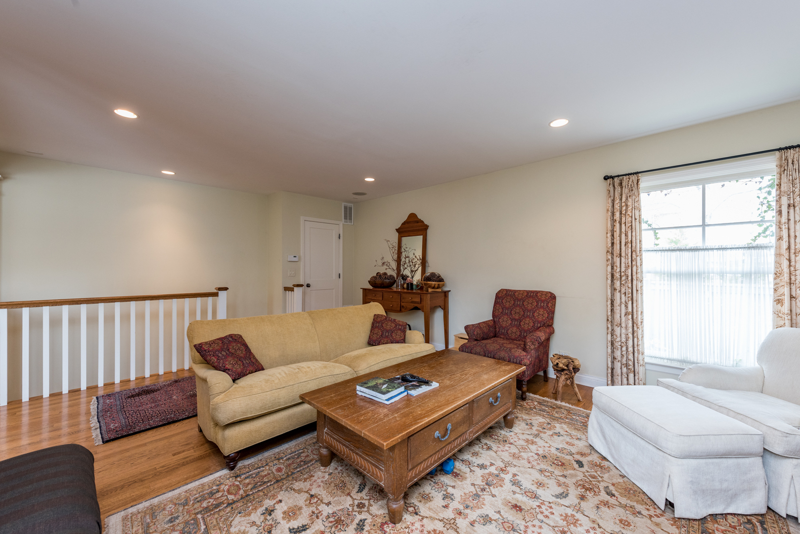 309 Circle Drive Lake Bluff, IL 60044 - Photo 11 of 31