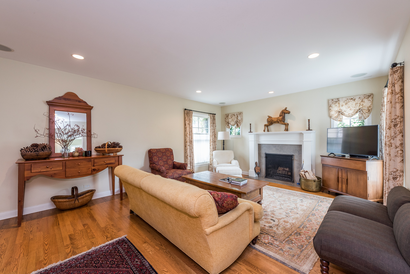 309 Circle Drive Lake Bluff, IL 60044 - Photo 12 of 31