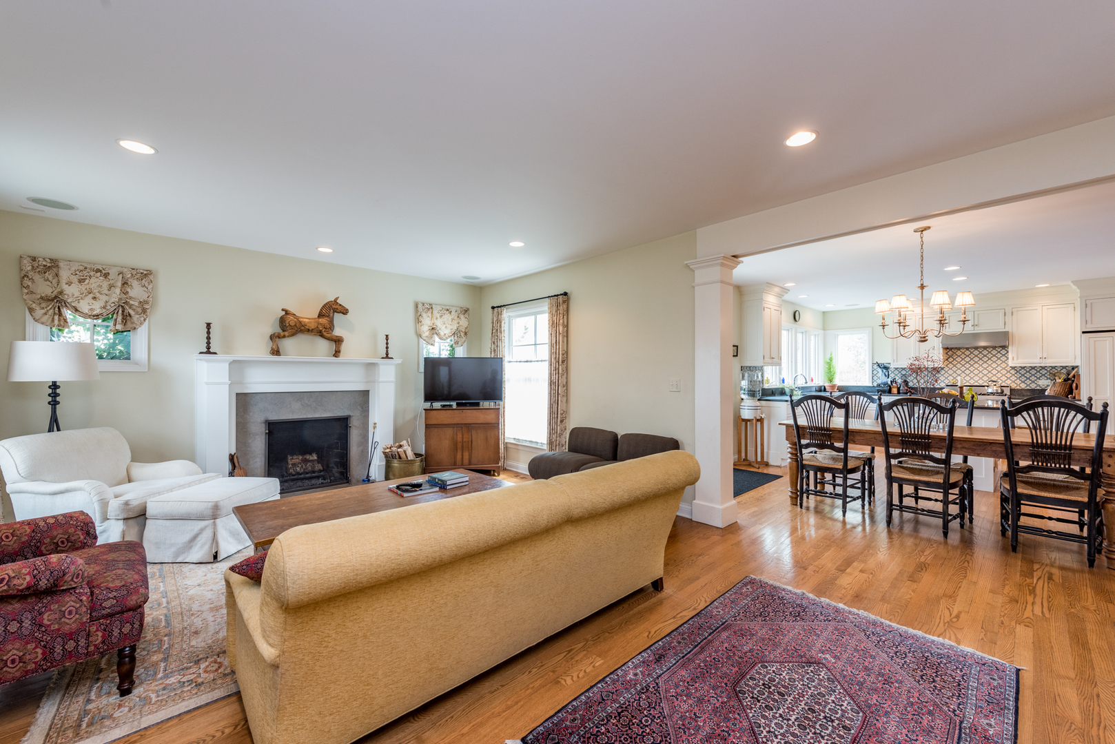 309 Circle Drive Lake Bluff, IL 60044 - Photo 13 of 31