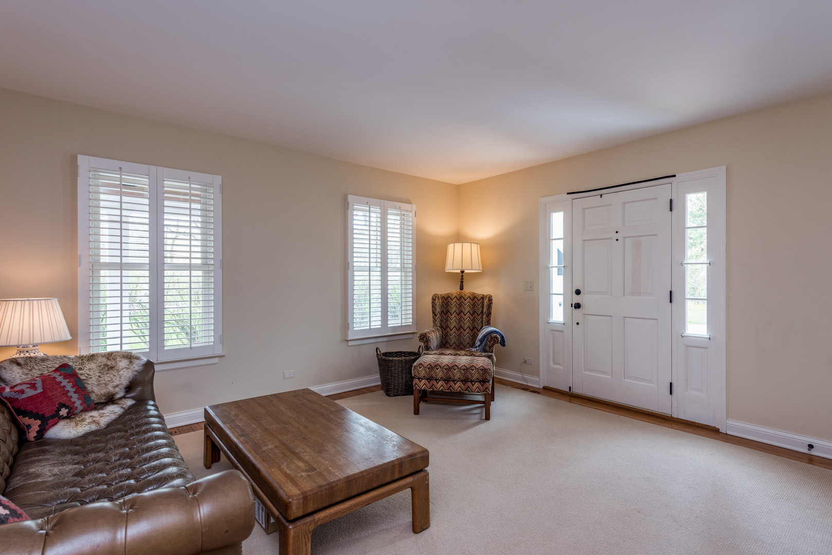 309 Circle Drive Lake Bluff, IL 60044 - Photo 5 of 31