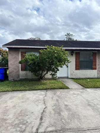 $1,300 | 207 Louisiana Avenue, St. Cloud, FL 34769