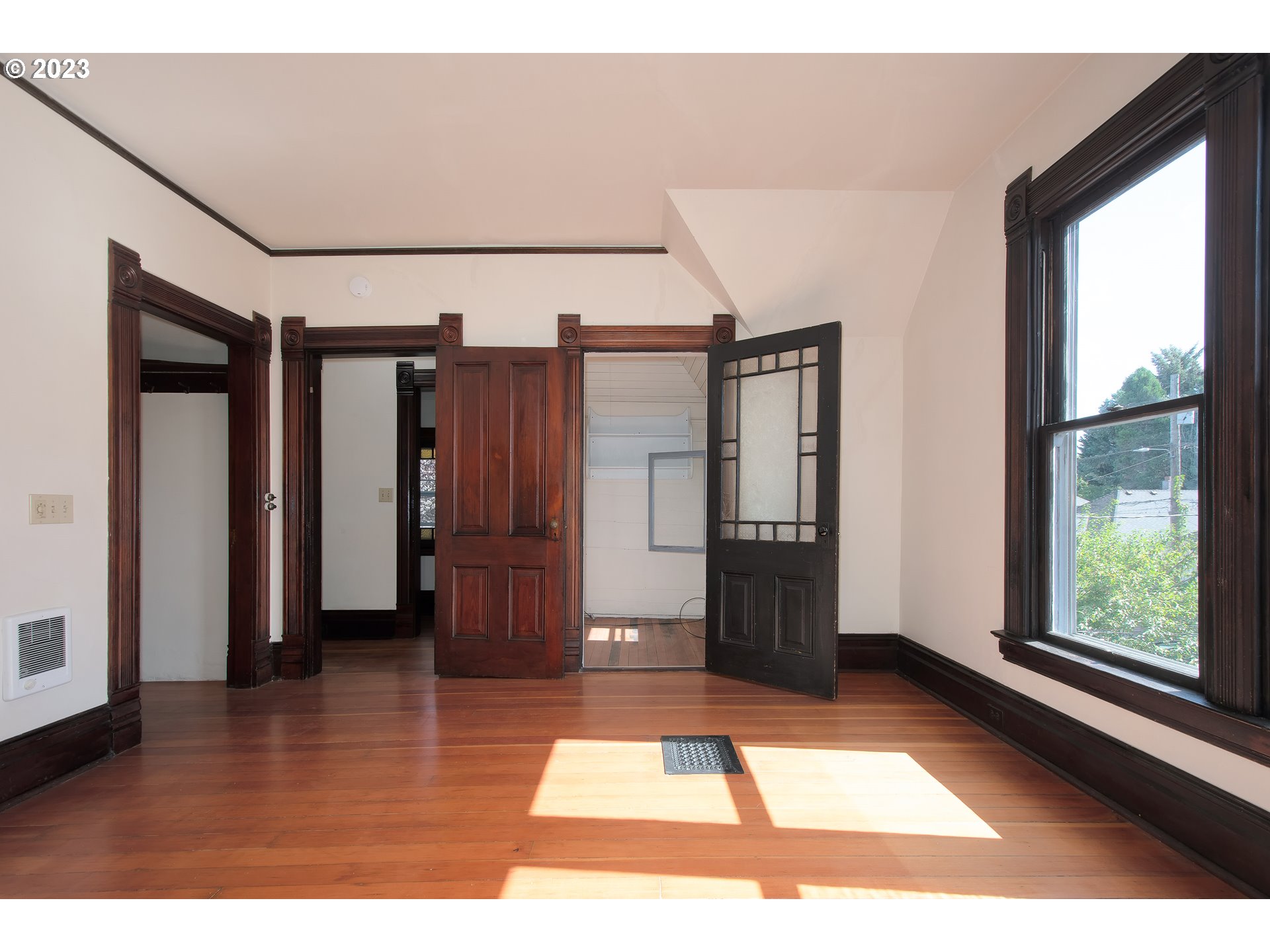 3519 Southeast Morrison Street Portland, OR 97214 - Photo 22 of 43 a view interior of the house