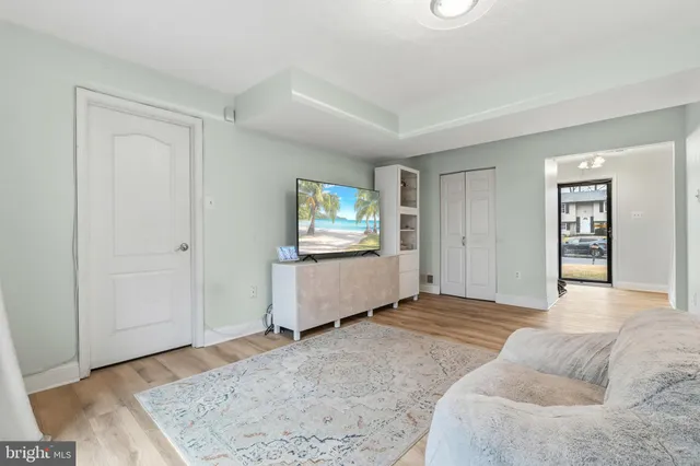 $419,900 | 644 University Drive, Waldorf, MD 20602