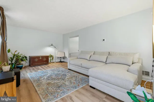 $419,900 | 644 University Drive, Waldorf, MD 20602