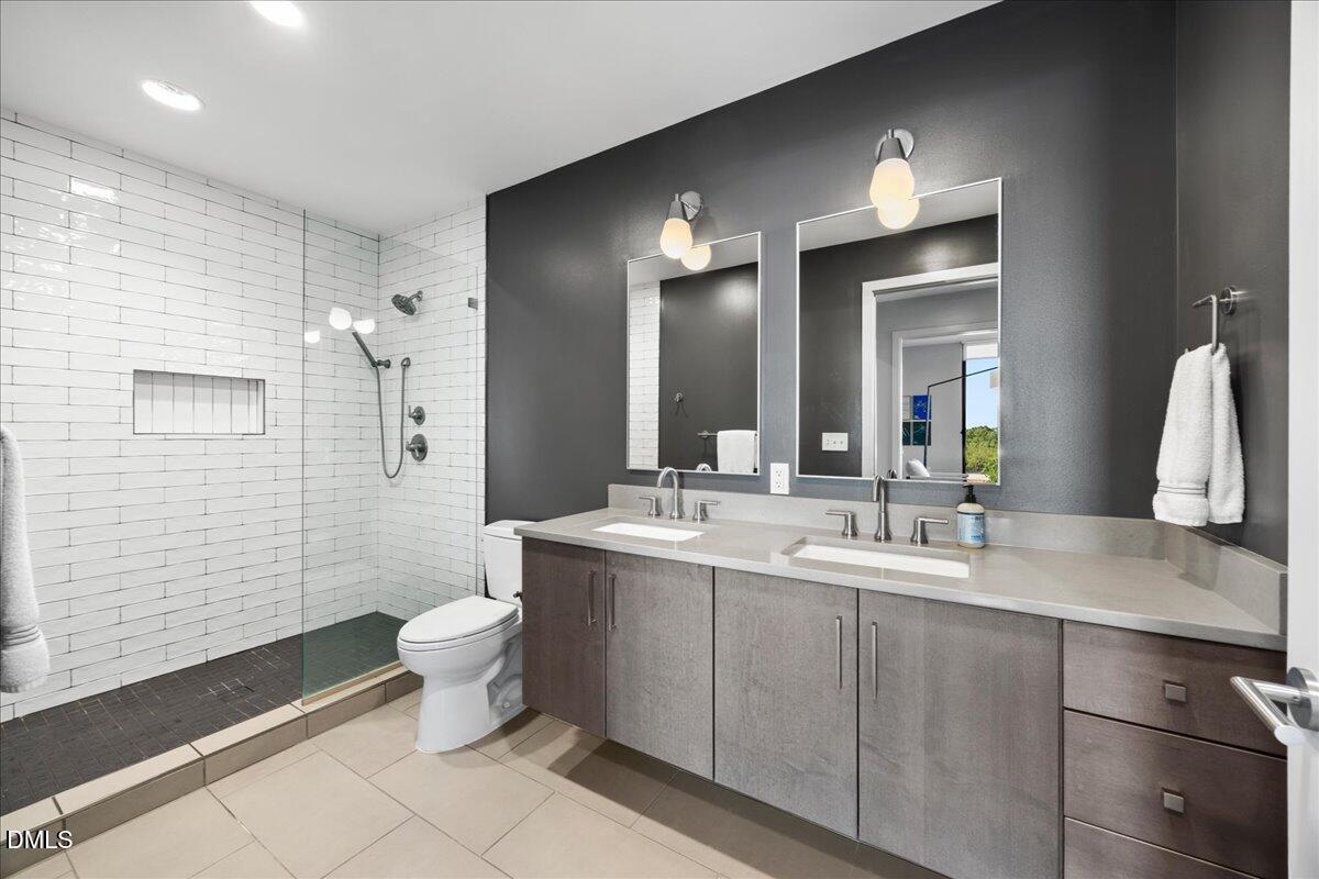1105 West Main Street, Unit 406 Durham, NC 27701 - Photo 12 of 29 05-2A1A5961