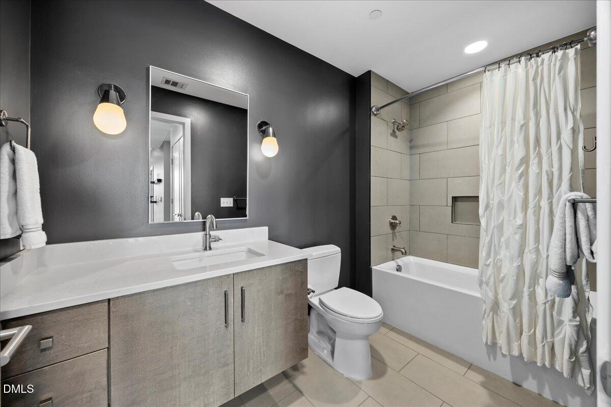 1105 West Main Street, Unit 406 Durham, NC 27701 - Photo 16 of 29 17-2A1A6002