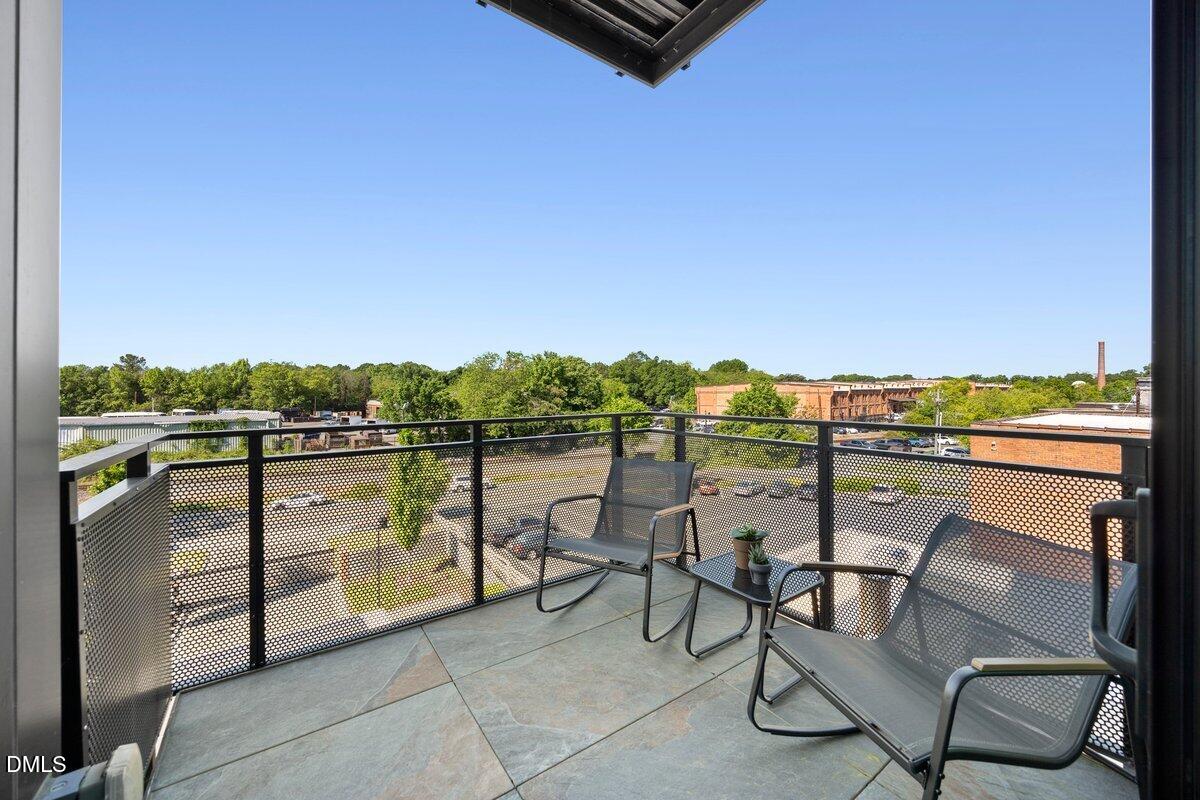 1105 West Main Street, Unit 406 Durham, NC 27701 - Photo 17 of 29 2A1A6005 (1)