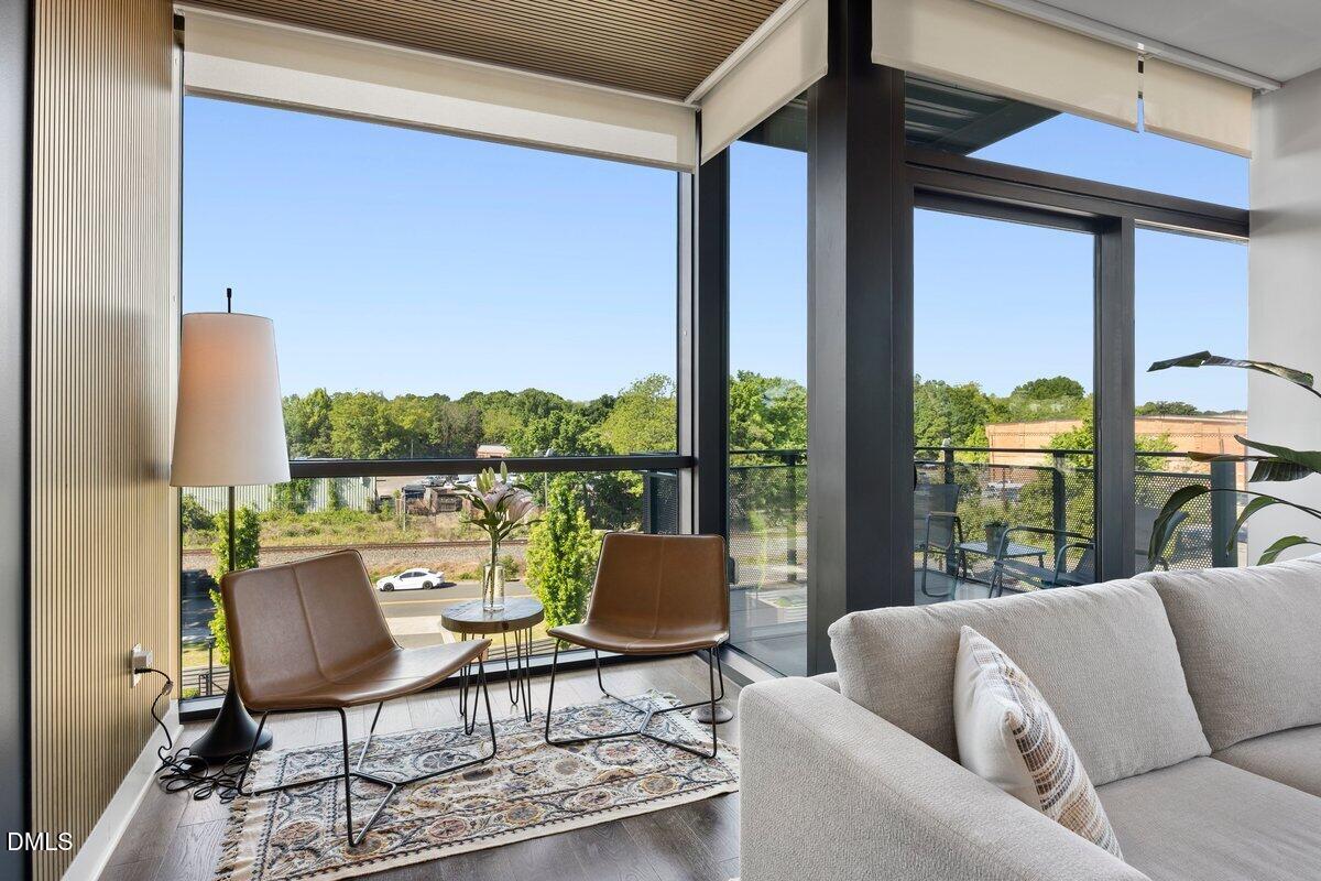 1105 West Main Street, Unit 406 Durham, NC 27701 - Photo 5 of 29 2A1A5975