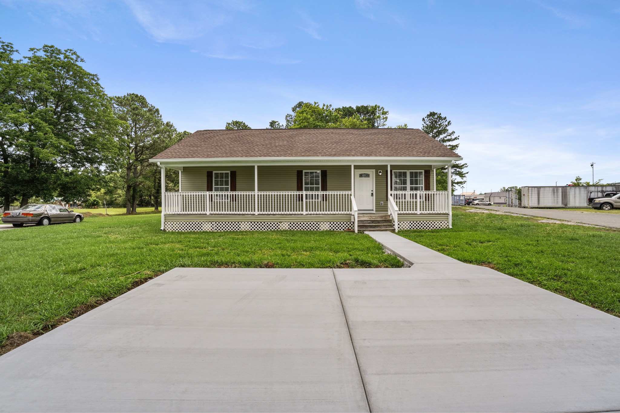 869 Rye Street Manchester, TN 37355 - Photo 1 of 20 Gallery Image 1