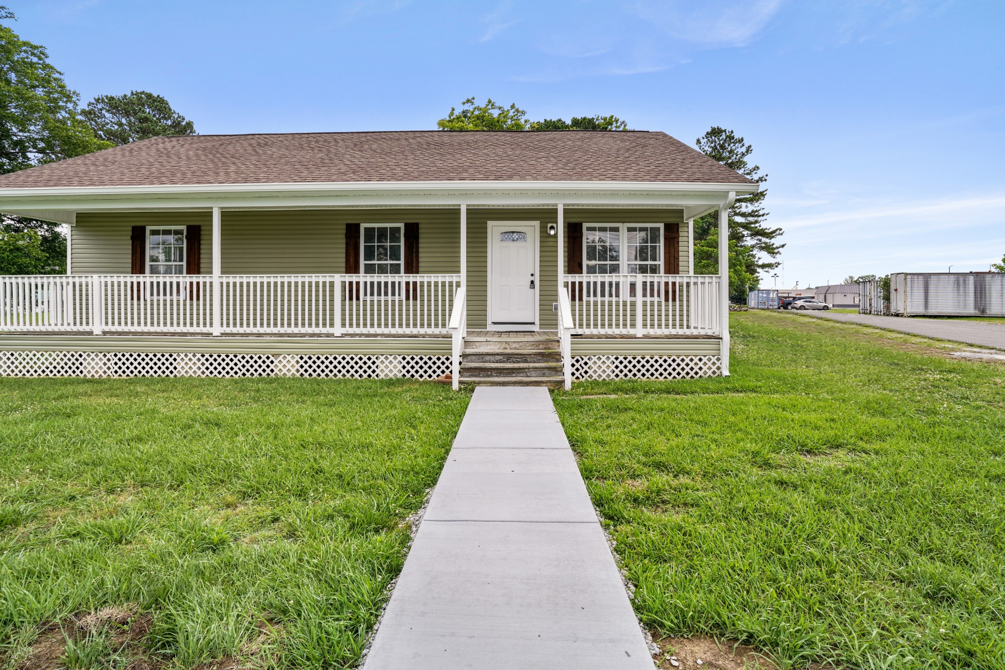 869 Rye Street Manchester, TN 37355 - Photo 2 of 20 Gallery Image 2