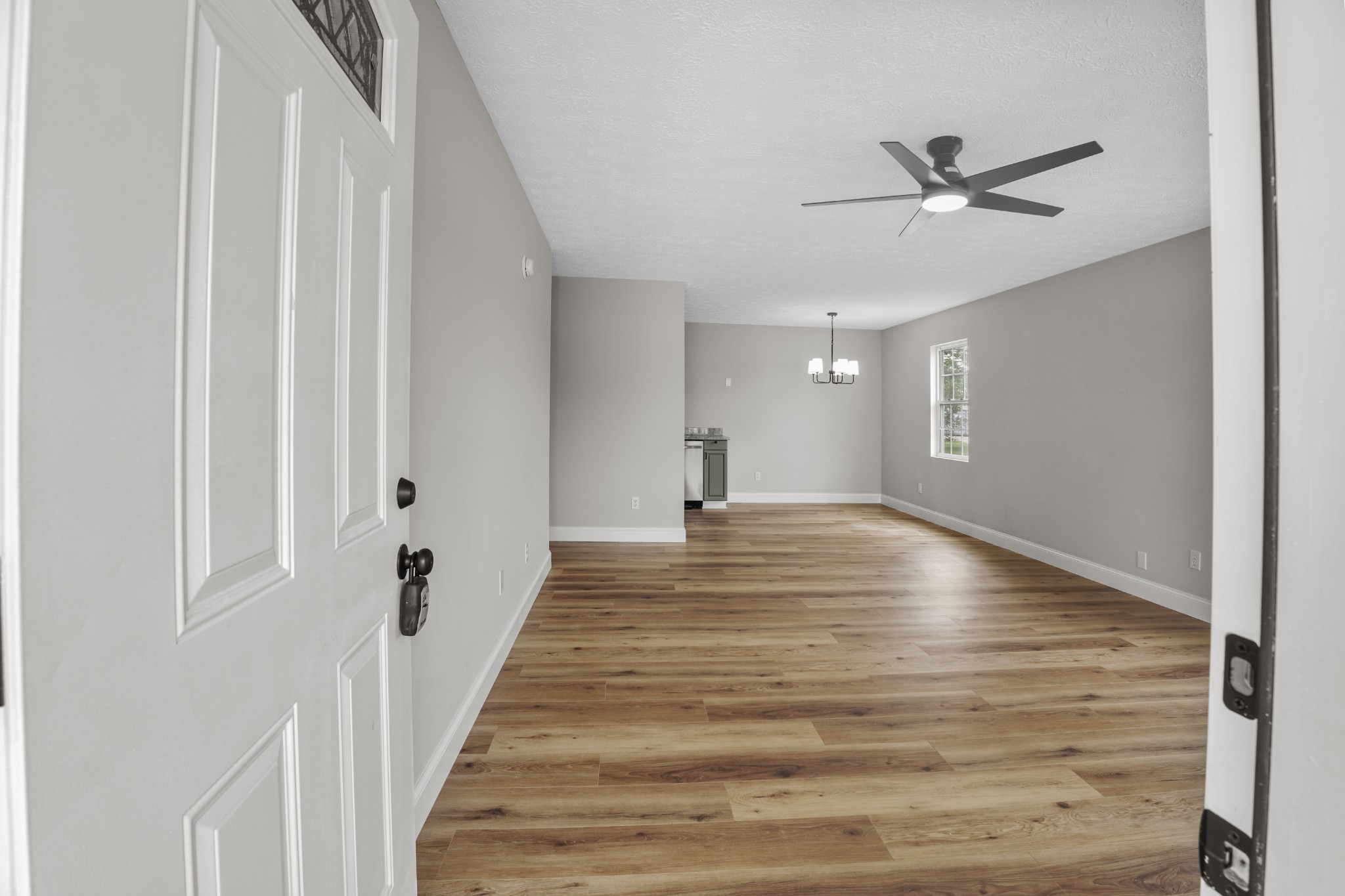 869 Rye Street Manchester, TN 37355 - Photo 4 of 20 Gallery Image 4