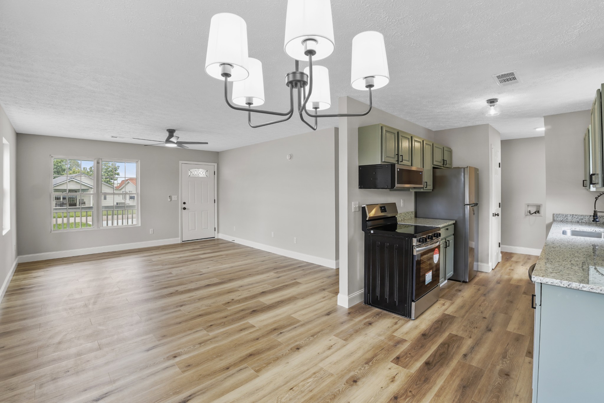 869 Rye Street Manchester, TN 37355 - Photo 6 of 20 Gallery Image 6