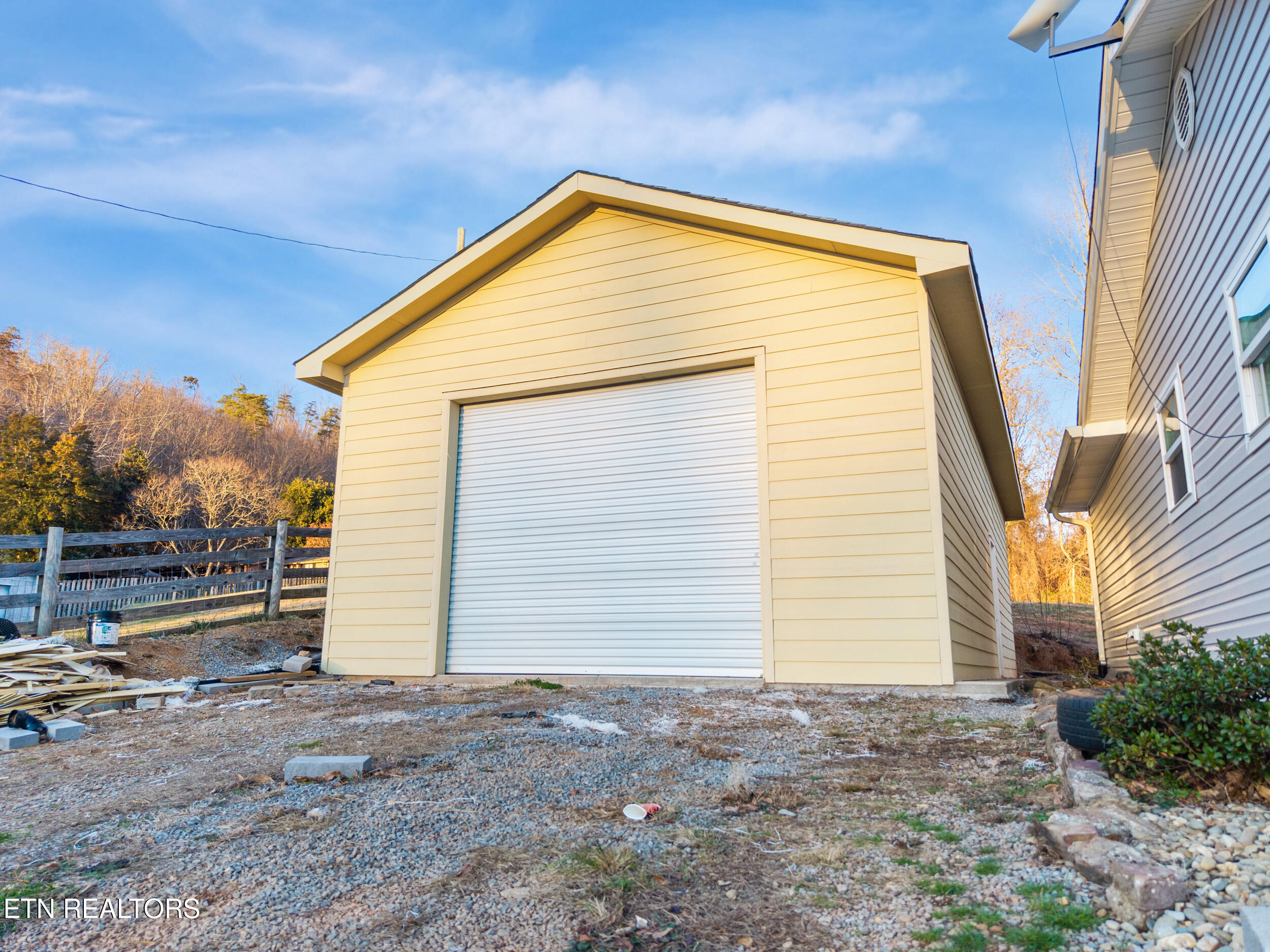 405 County Road 439 Athens, TN 37303 - Photo 13 of 41 IMG_5813