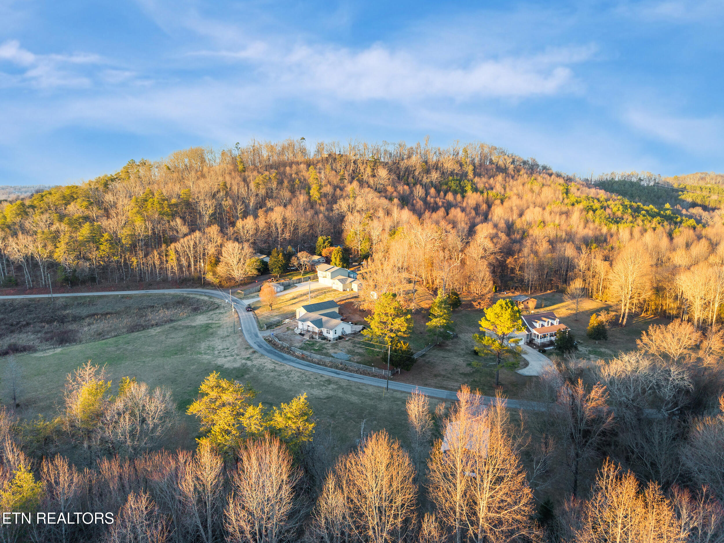 405 County Road 439 Athens, TN 37303 - Photo 17 of 41 IMG_5817