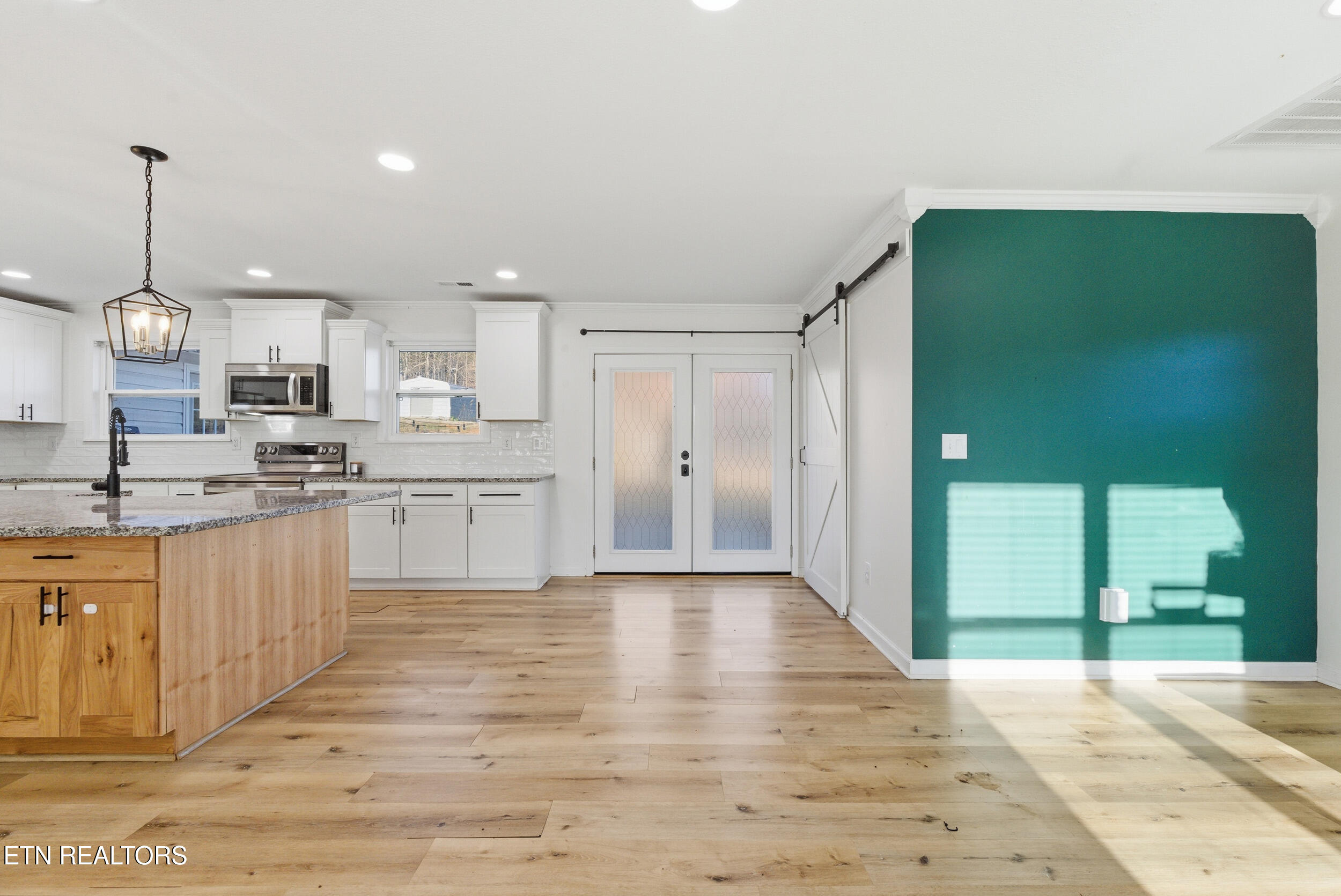 405 County Road 439 Athens, TN 37303 - Photo 27 of 41 IMG_5828