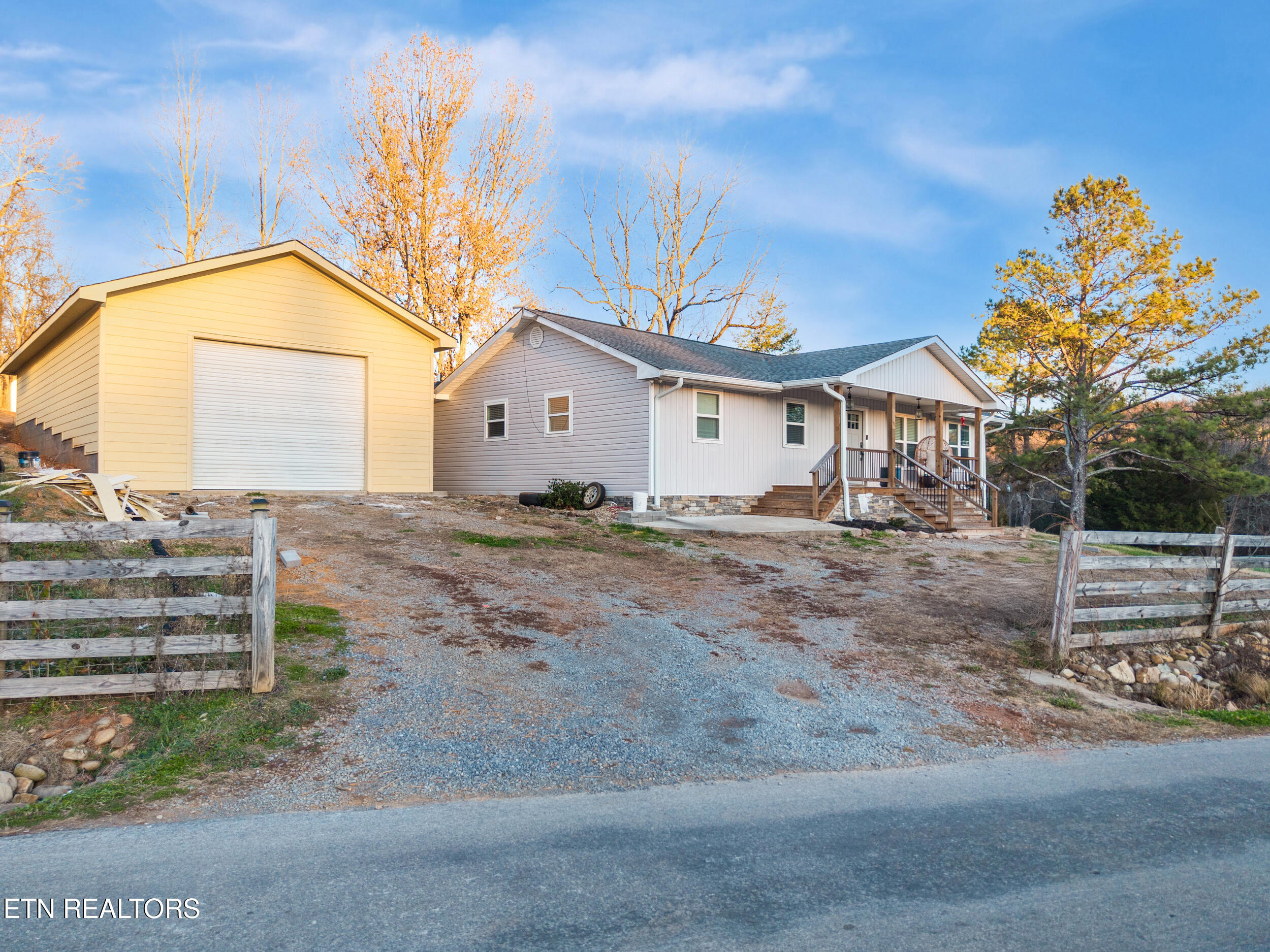 405 County Road 439 Athens, TN 37303 - Photo 6 of 41 IMG_5805