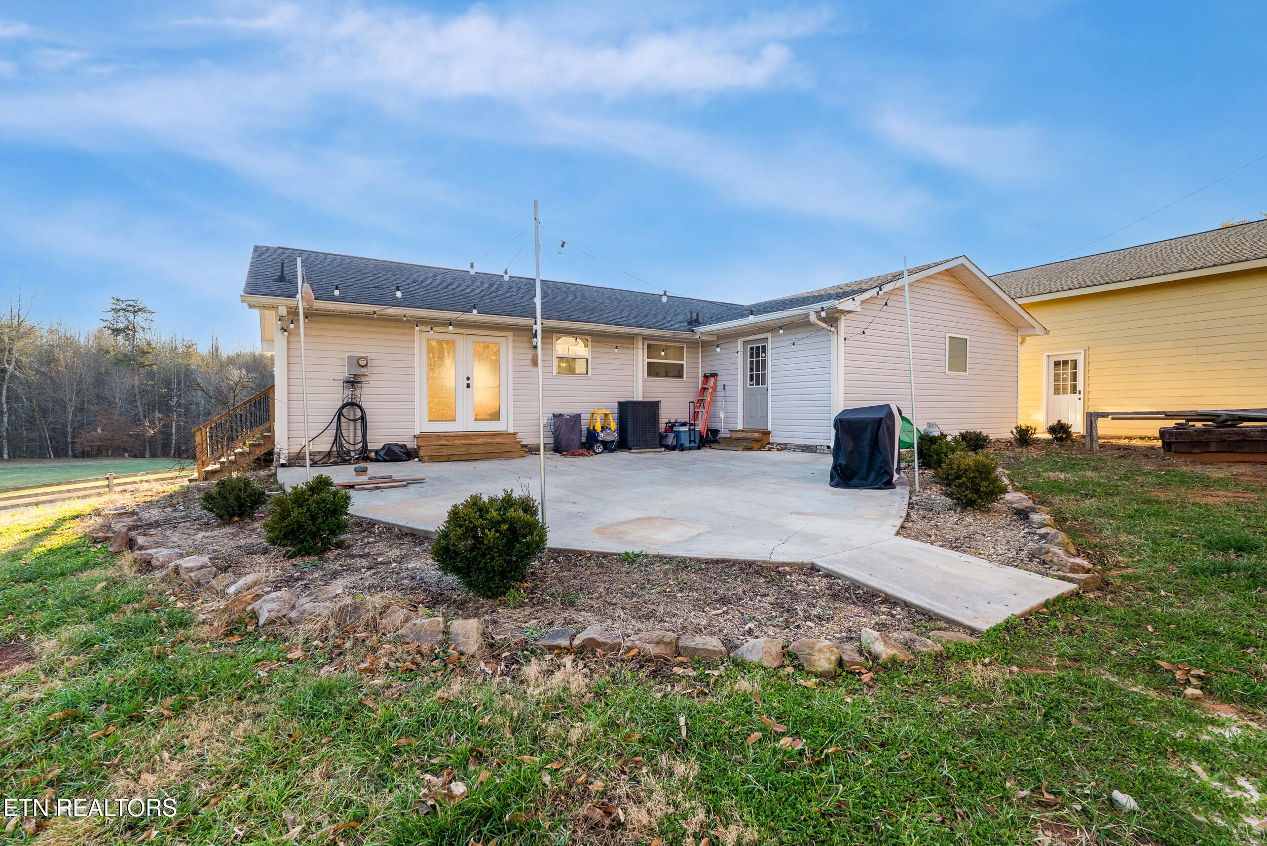 405 County Road 439 Athens, TN 37303 - Photo 8 of 41 IMG_5808