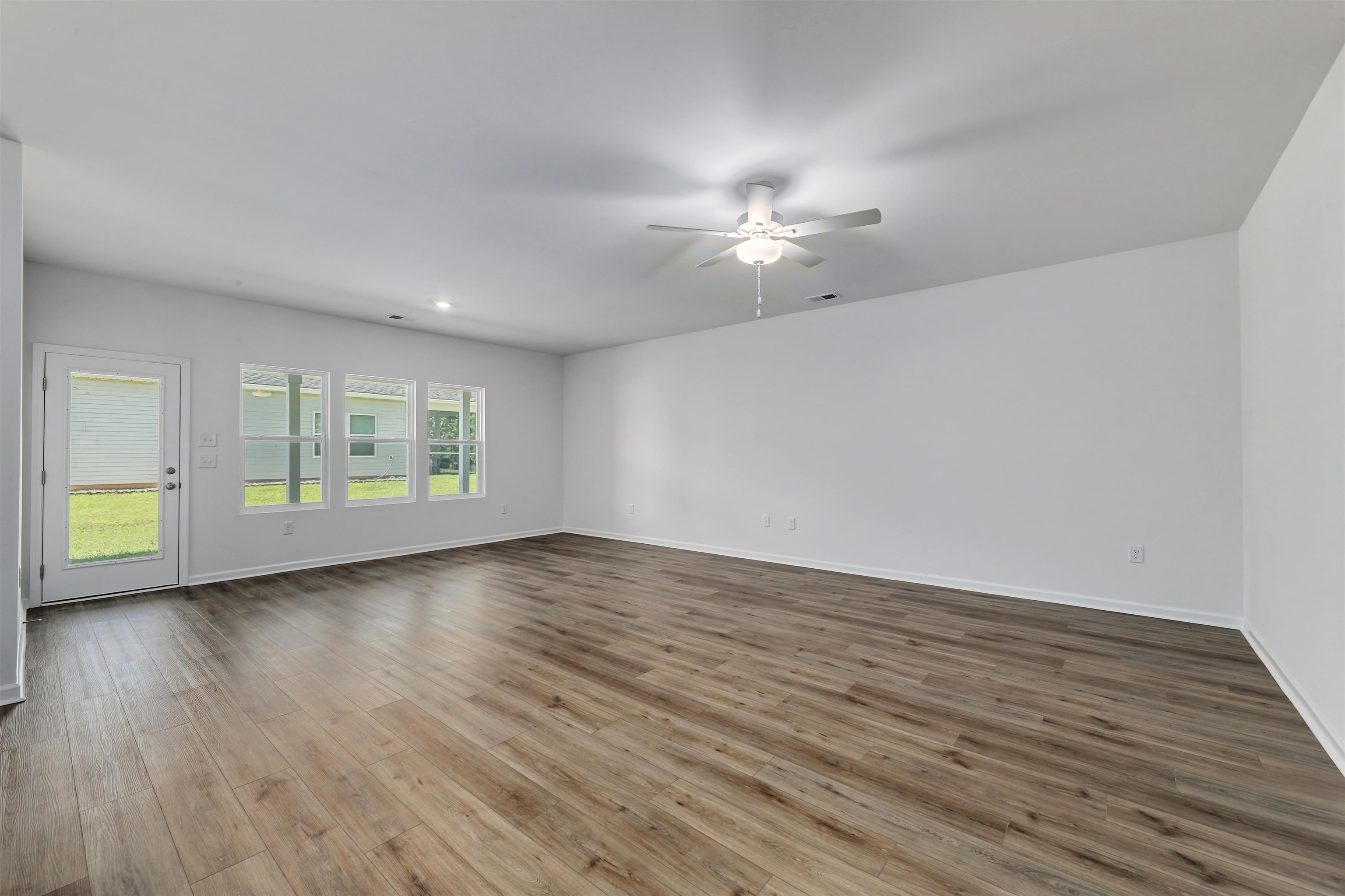 159 Bolsin Court Conway, SC 29526 - Photo 11 of 34