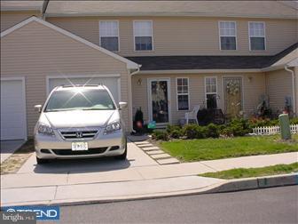27 Meadow Rue Lane Sicklerville, NJ 08081 - Photo 1 of 6 Gallery Image 1