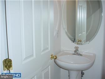 27 Meadow Rue Lane Sicklerville, NJ 08081 - Photo 6 of 6 Gallery Image 6