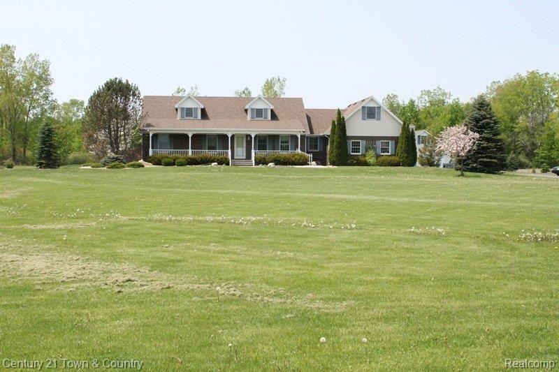 3914 Palms Road Casco, MI 48064 - Photo 5 of 25 IMG_0504.JPG
