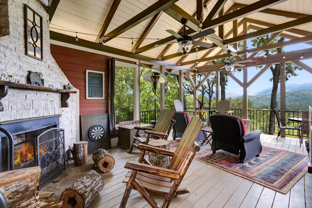 205 Hightower Ridge Drive Hiawassee, GA 30546 - Photo 3 of 60