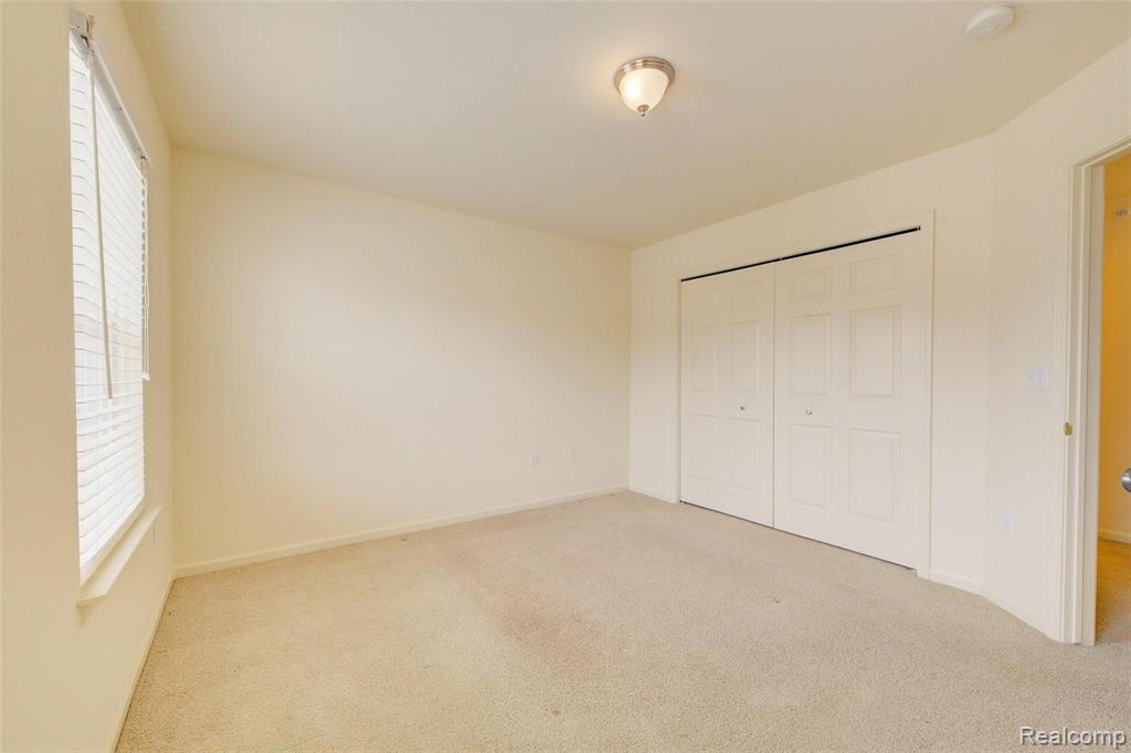 710 Cherry Orchard Road Canton, MI 48188 - Photo 30 of 42