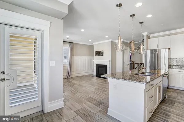 $6,000 | 621 Bluemont Avenue, Alexandria, VA 22301