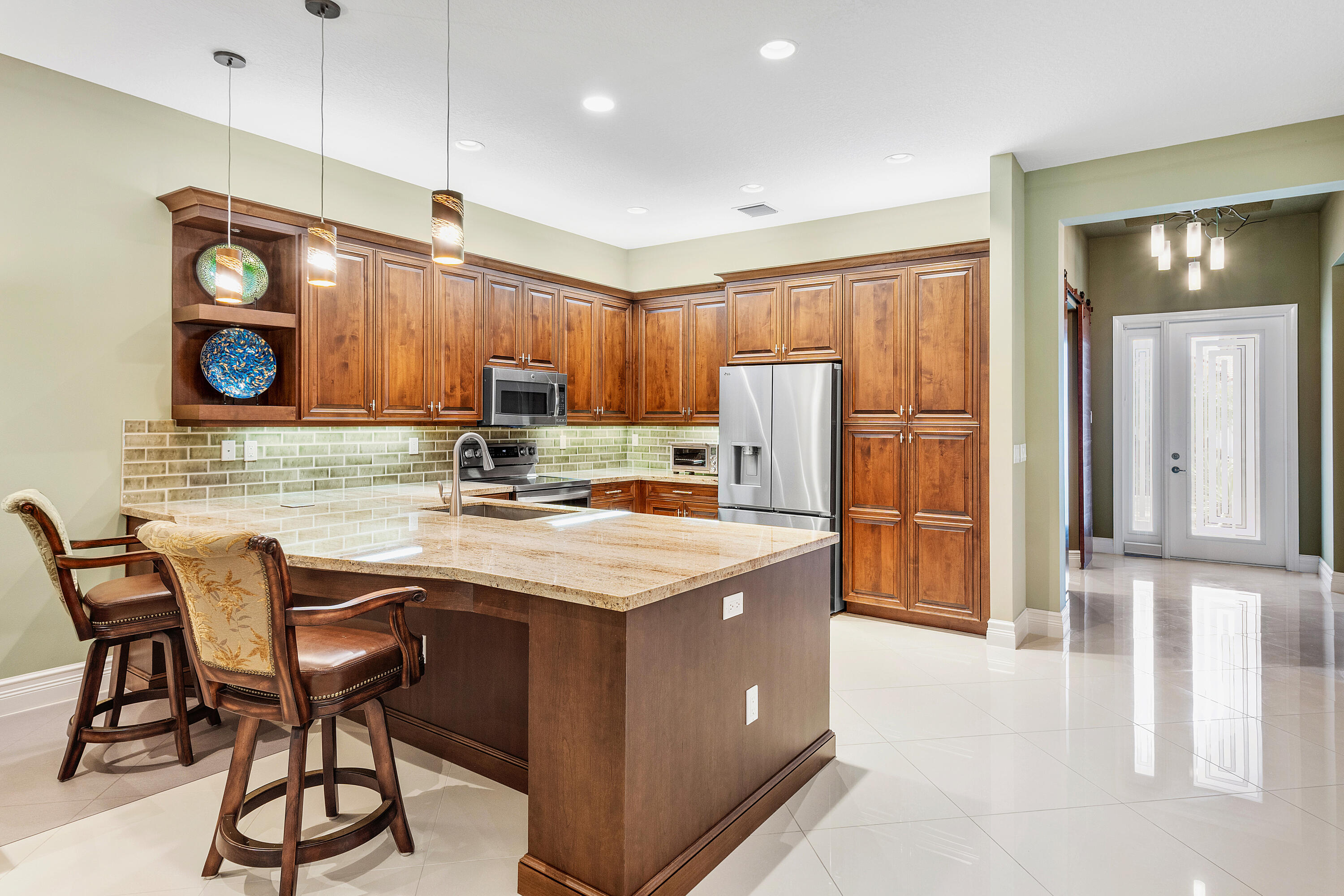 12102 Neptune Peak Drive Boynton Beach, FL 33473 - Photo 8 of 70 Large Counter Depth Snack Bar