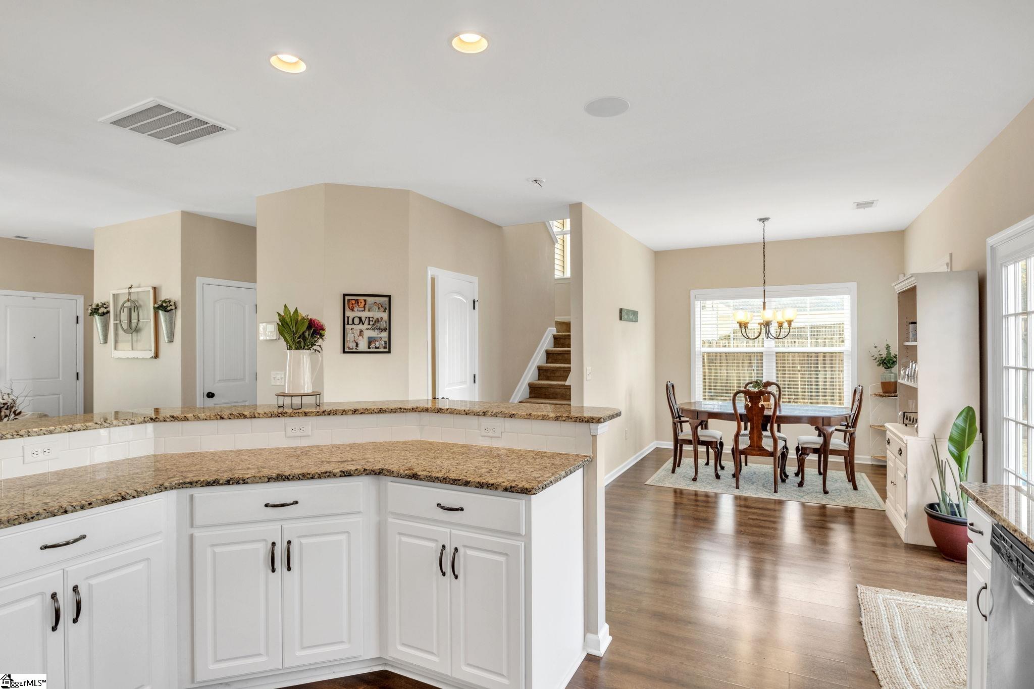 923 Rubble Court Boiling Springs, SC 29316 - Photo 8 of 25 Gallery Image 8
