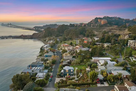 $1,950,000 | 700 Ocean Avenue, Richmond, CA 94801