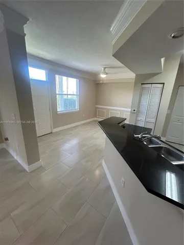 $2,300 | 2032 Alta Meadows Lane, Unit 1111, Delray Beach, FL 33444