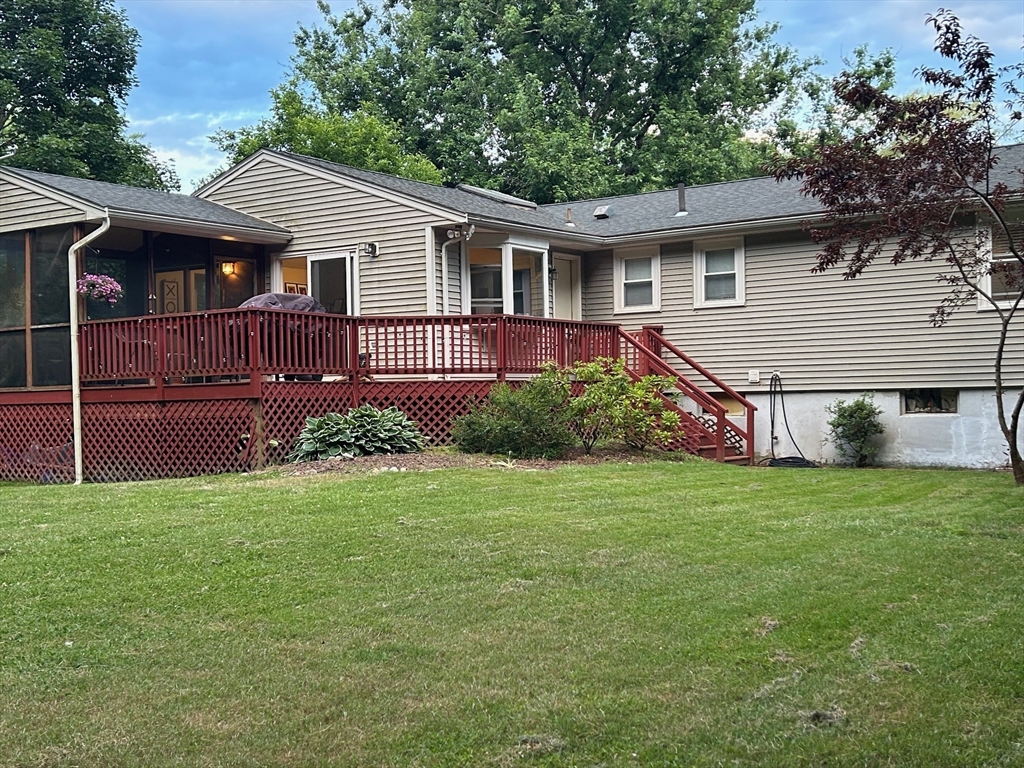 22 Aqueduct Road Wayland, MA 01778 - Photo 2 of 16 Gallery Image 2