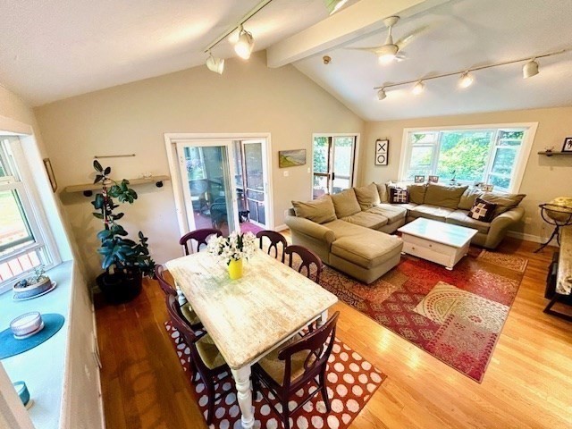 22 Aqueduct Road Wayland, MA 01778 - Photo 4 of 16 Gallery Image 4
